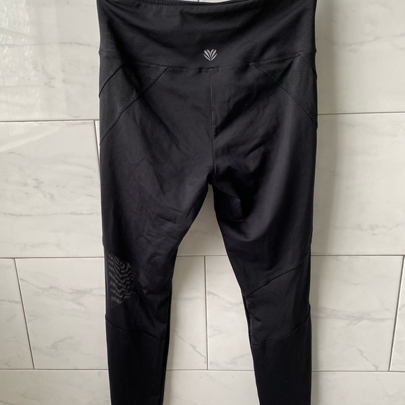 Forever 21 Mesh High-Rise Active Leggings - Picture 7 of 8